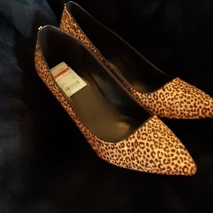 Michael Kors Dorothy Flex pumps.  Size 10 dark camel color, leopard print. NOS
